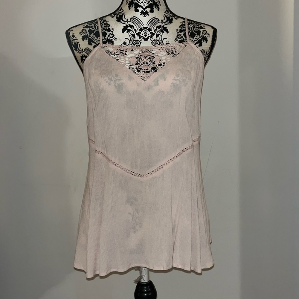 Express crochet neckline tank top light Pink Size Small adjustable straps